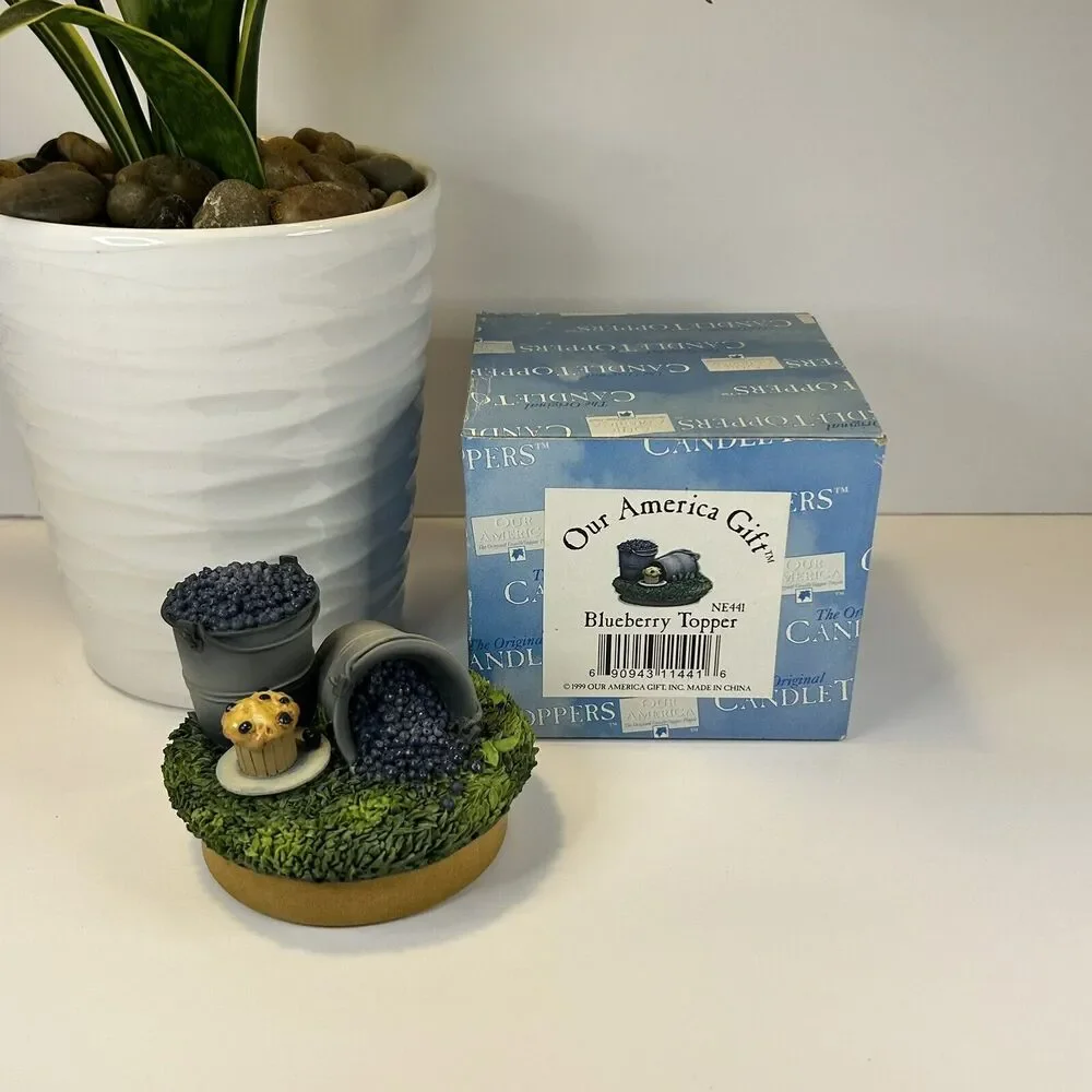 Vintage 1999 Blueberry 3” Candle Topper Our America Gift, New In Box‎